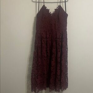 Donna Morgan Elegant Lace Burgundy Dress